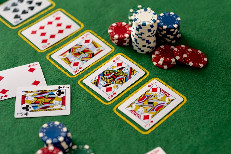 The Art of Caution: 5 Times You Should Never Bluff in Poker